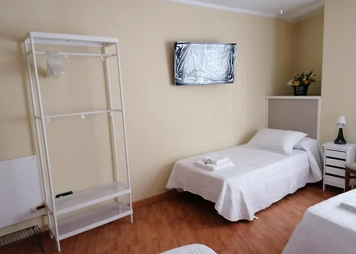 Cuatro Caminos Konukevi 3*