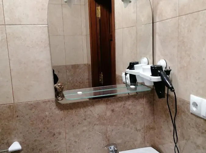 Cuatro Caminos Konukevi